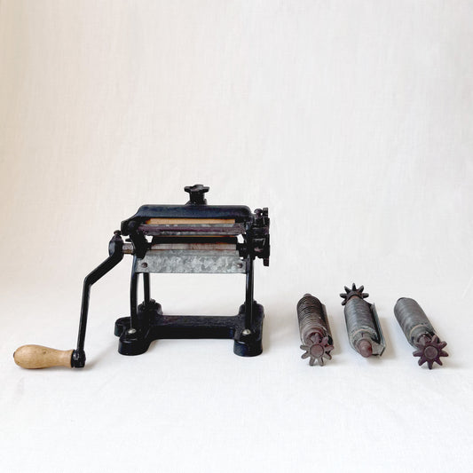Early 1900's Cast Iron Pasta Roller