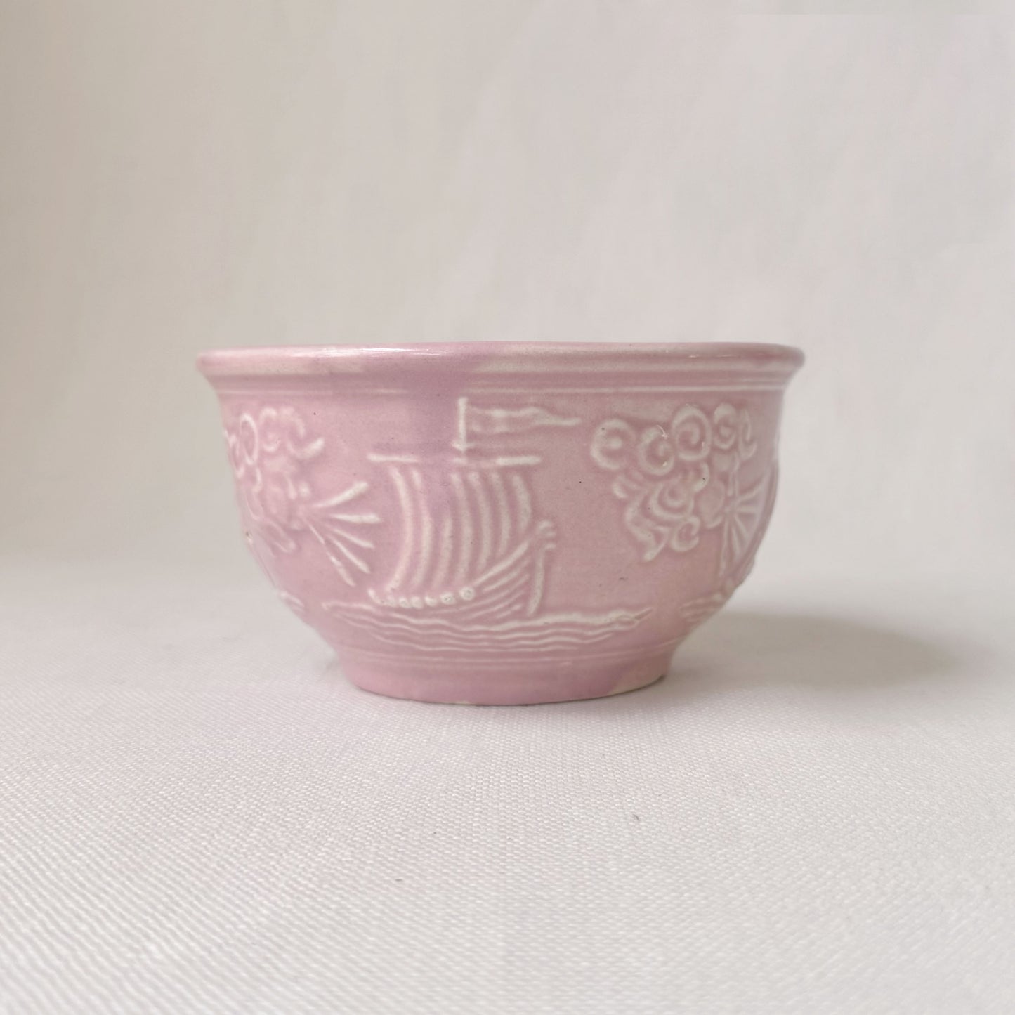 1930's 'Robinson Ransbottom' Zephyrus Pink Stoneware Bowl