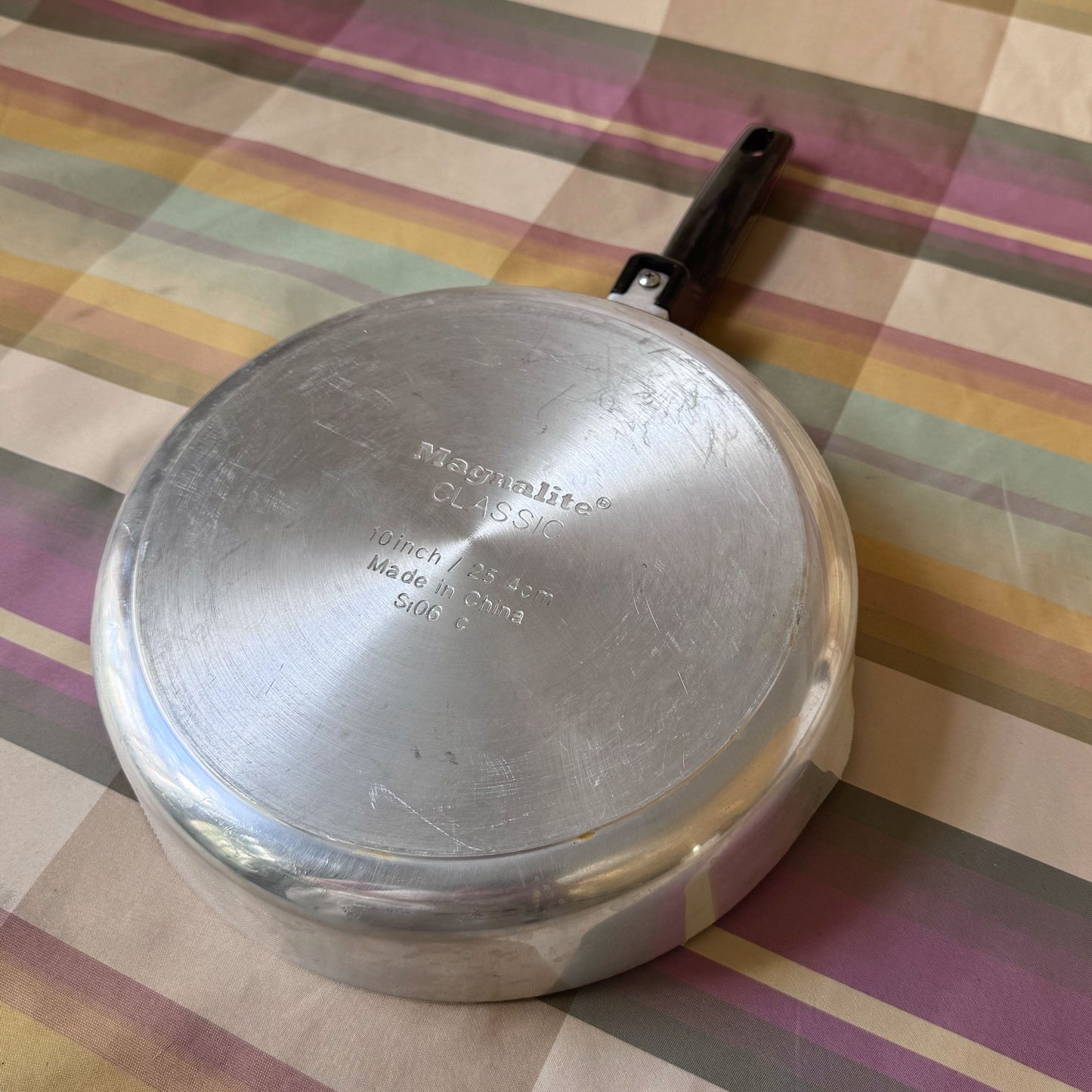Vintage 10" Magna-lite Classic Skillet