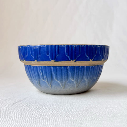 Antique Cobalt Blue 'Picket Fence' Stoneware Bowls