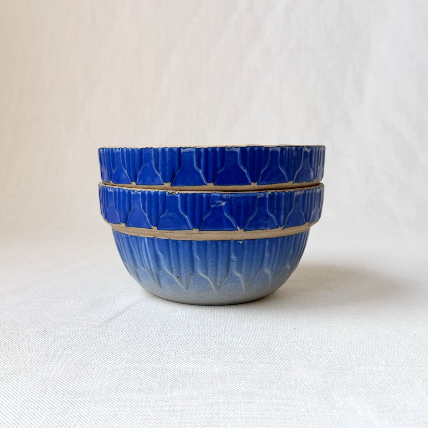 Antique Cobalt Blue 'Picket Fence' Stoneware Bowls