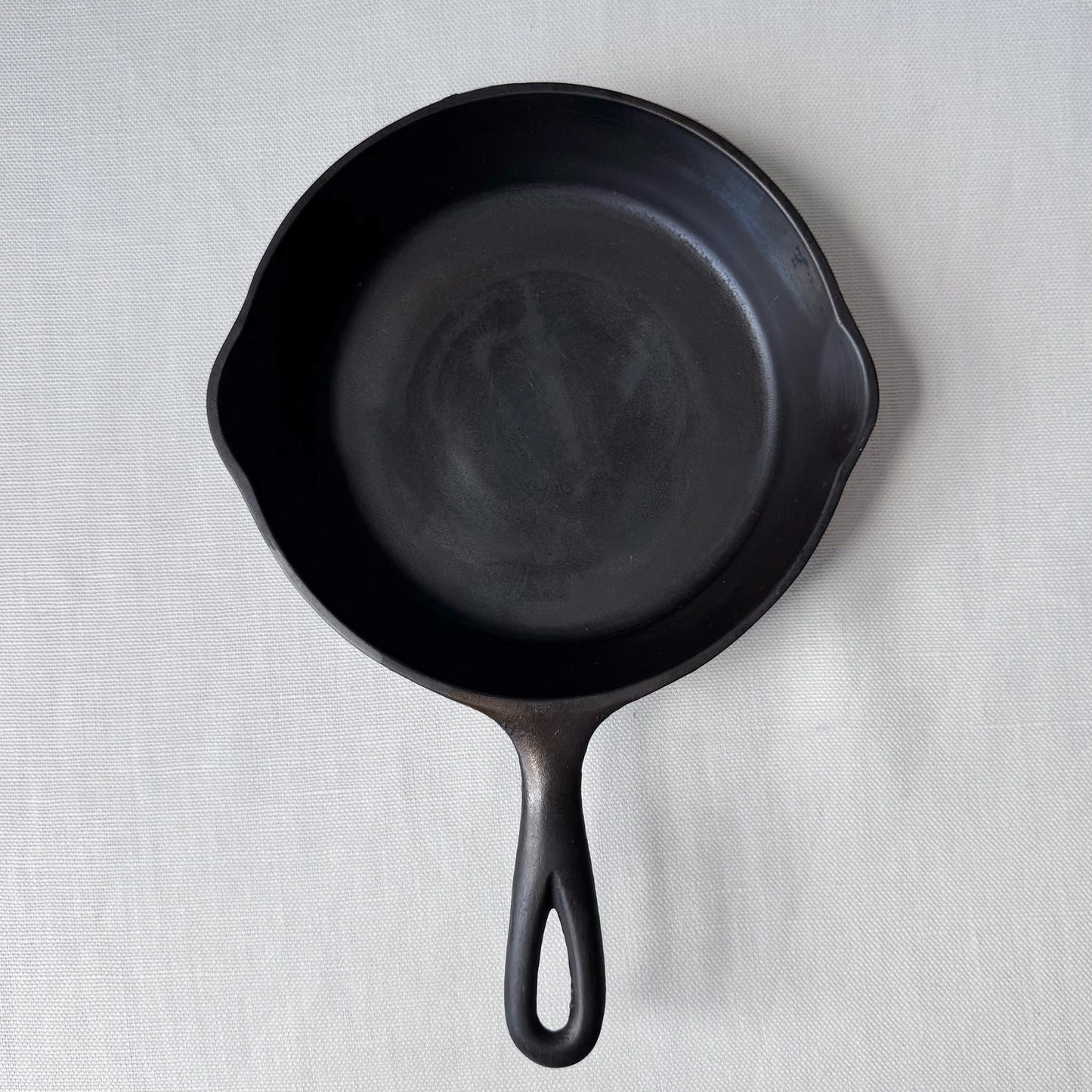 Favorite Piquaware No. 5 Cast Iron Skillet