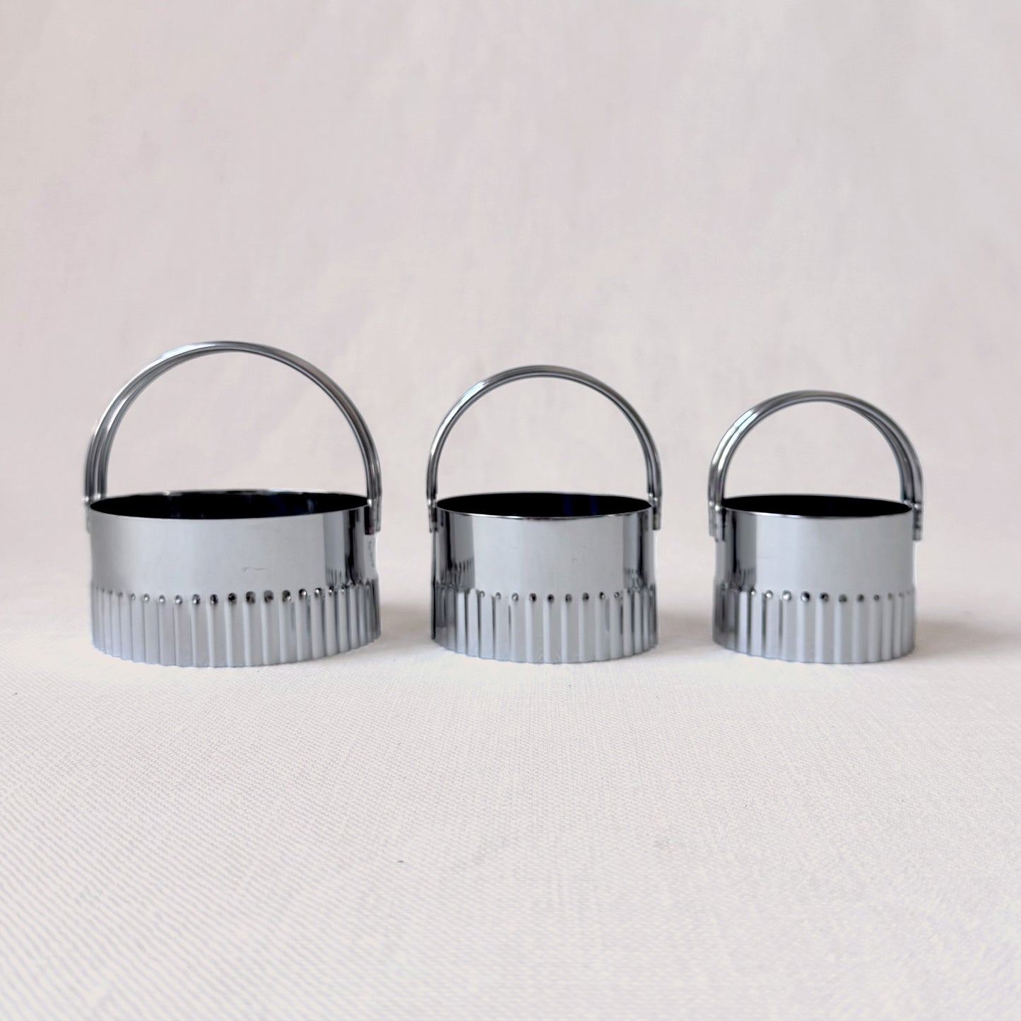New Crinkle Biscuit Cutter Set