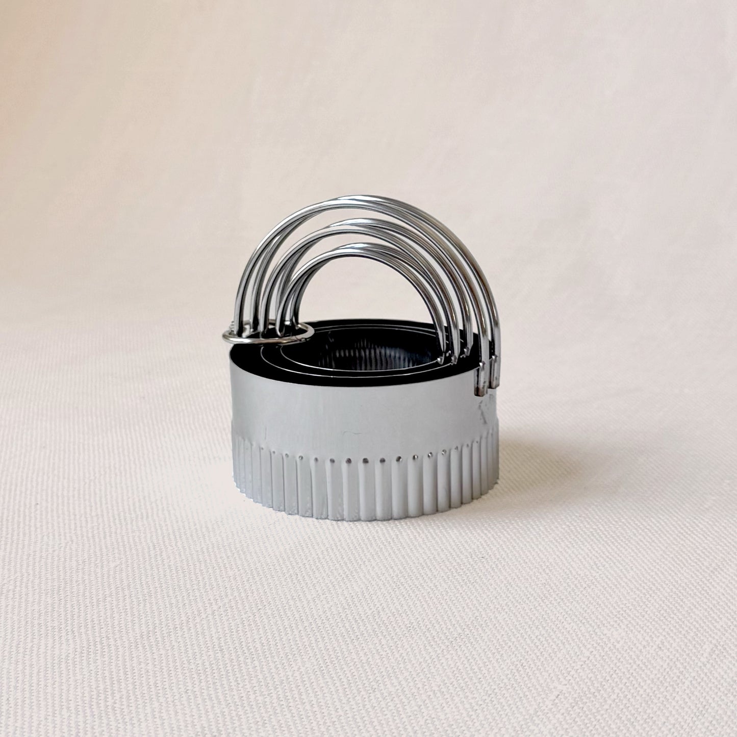 New Crinkle Biscuit Cutter Set