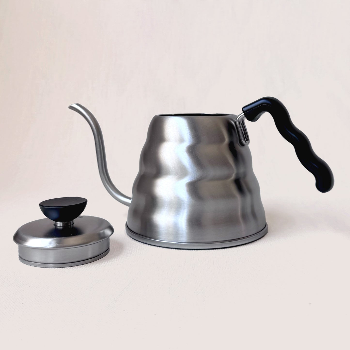 New V60 Hario 'Buono' Drip Kettle