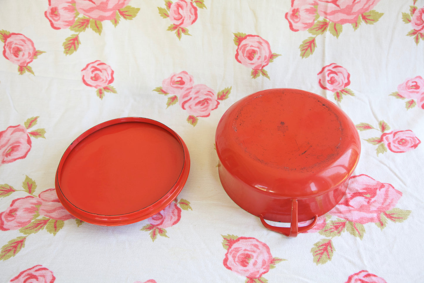 Red Kobenstyle- 4qt. Casserole Pot- 1959 (4 Duck Logo)