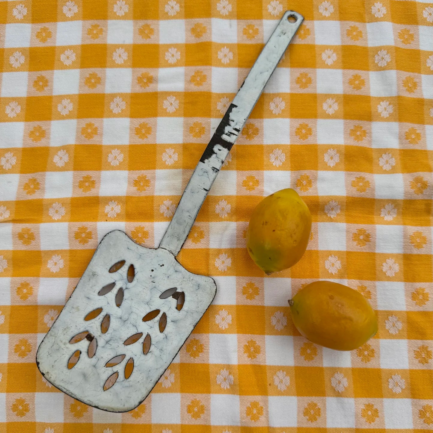 Antique White Enamel Spatula