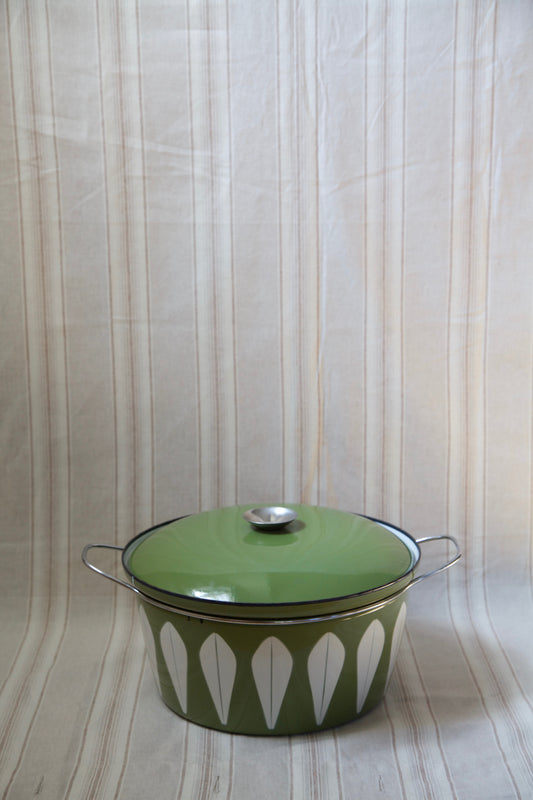 1960's Catherineholm- Enamel Dutch Oven 8qt- Avocado and White- Lotus Print