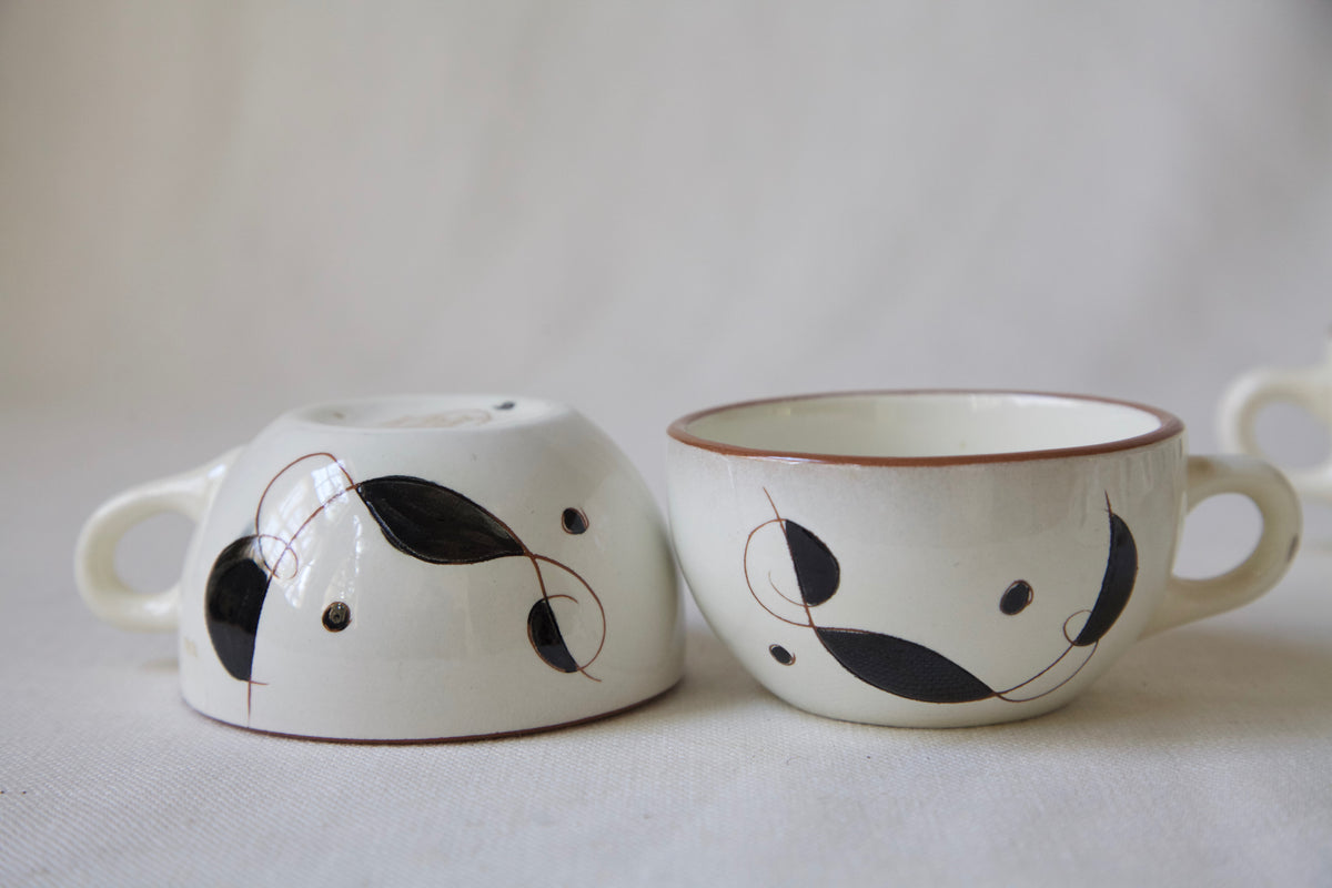 MCM Stangl "Lyric" Set of 6 Tea Cups and Two Black Saucers