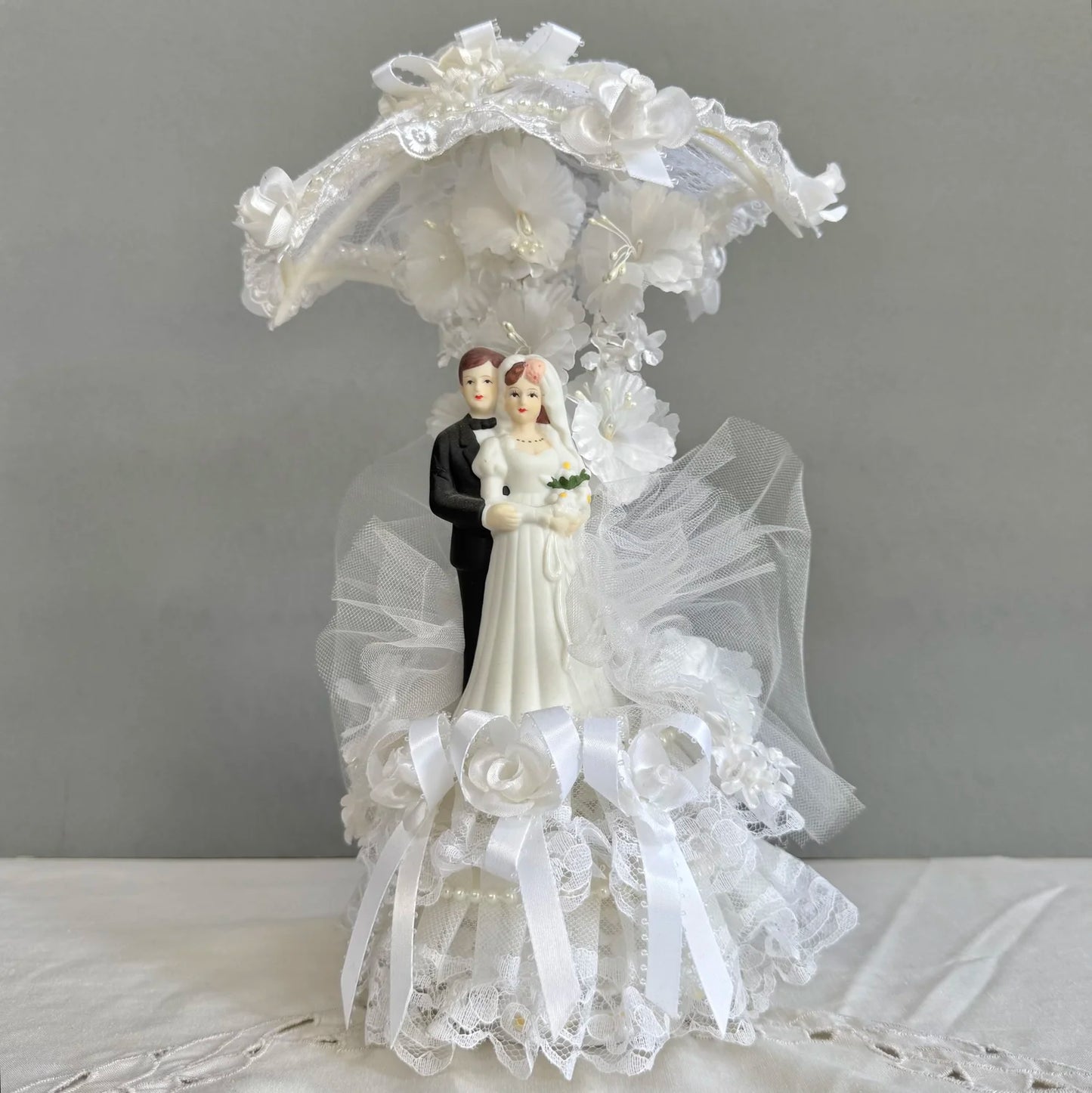 Vintage Ornate Lace Umbrella Cake Topper
