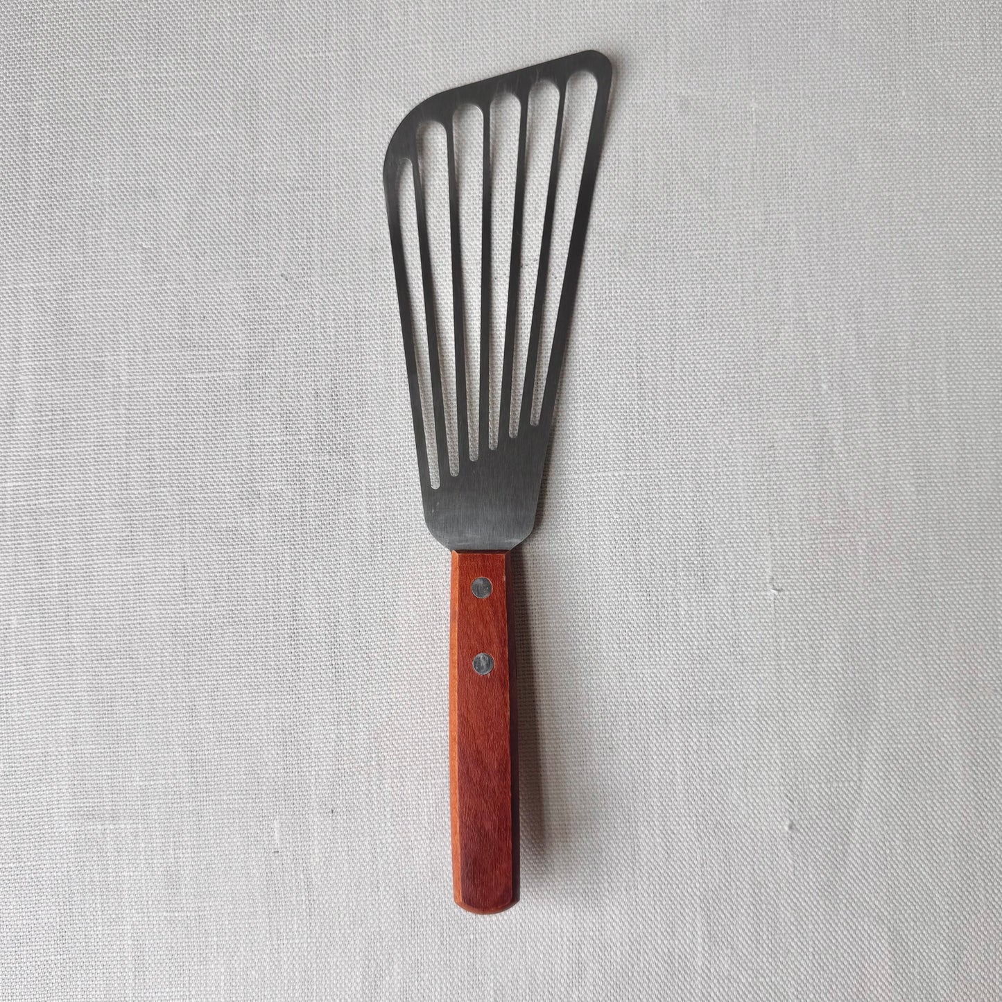 New - Fish Spatula