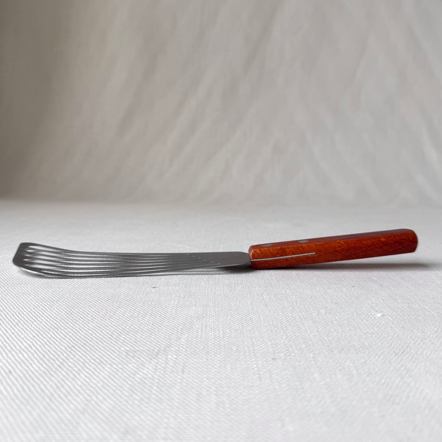 New - Fish Spatula