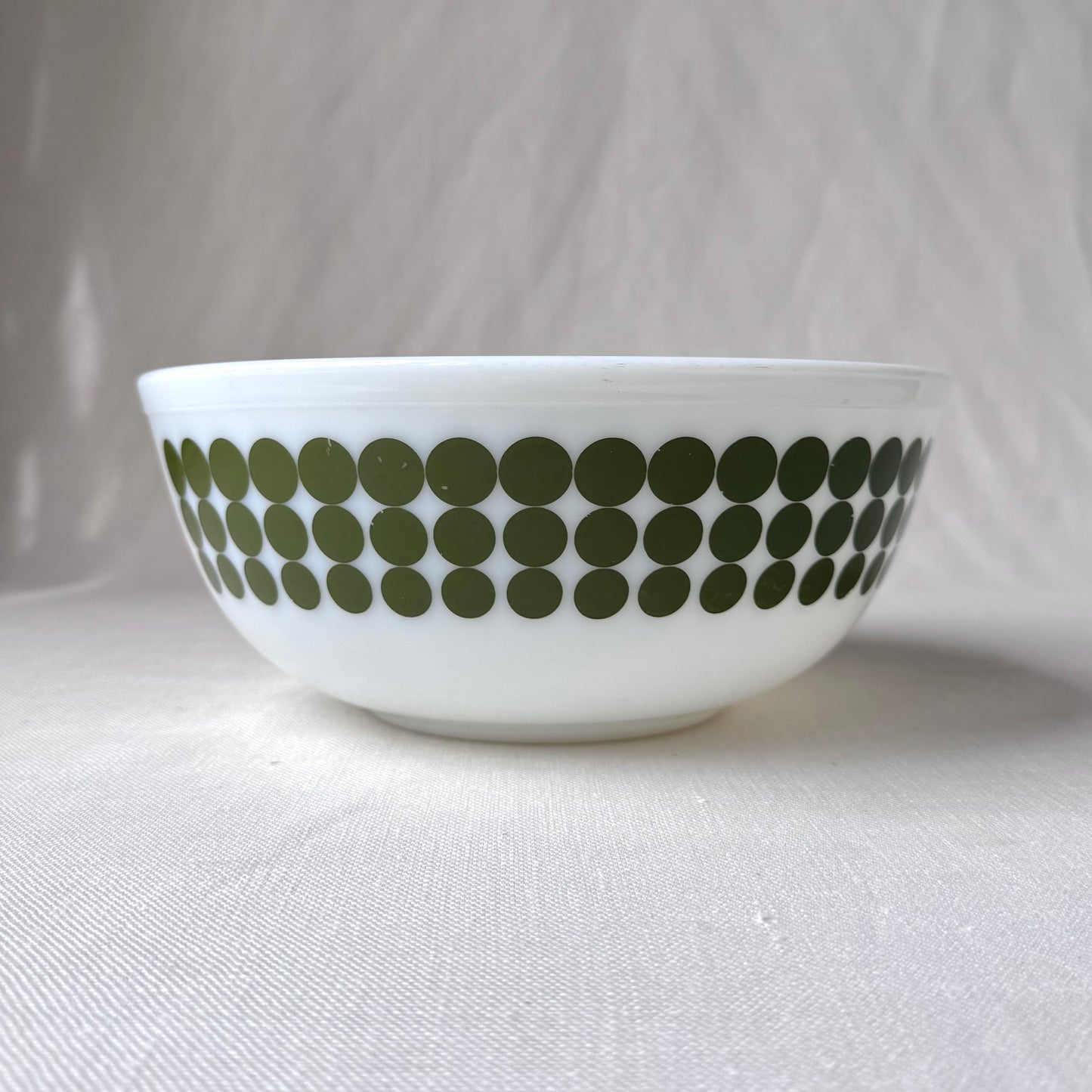 1960's 'Pyrex' Green Dot Mixing Bowl