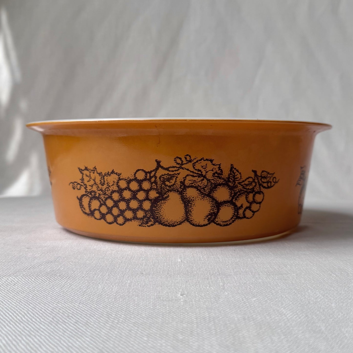 1970's Old Orchard Casserole Dish
