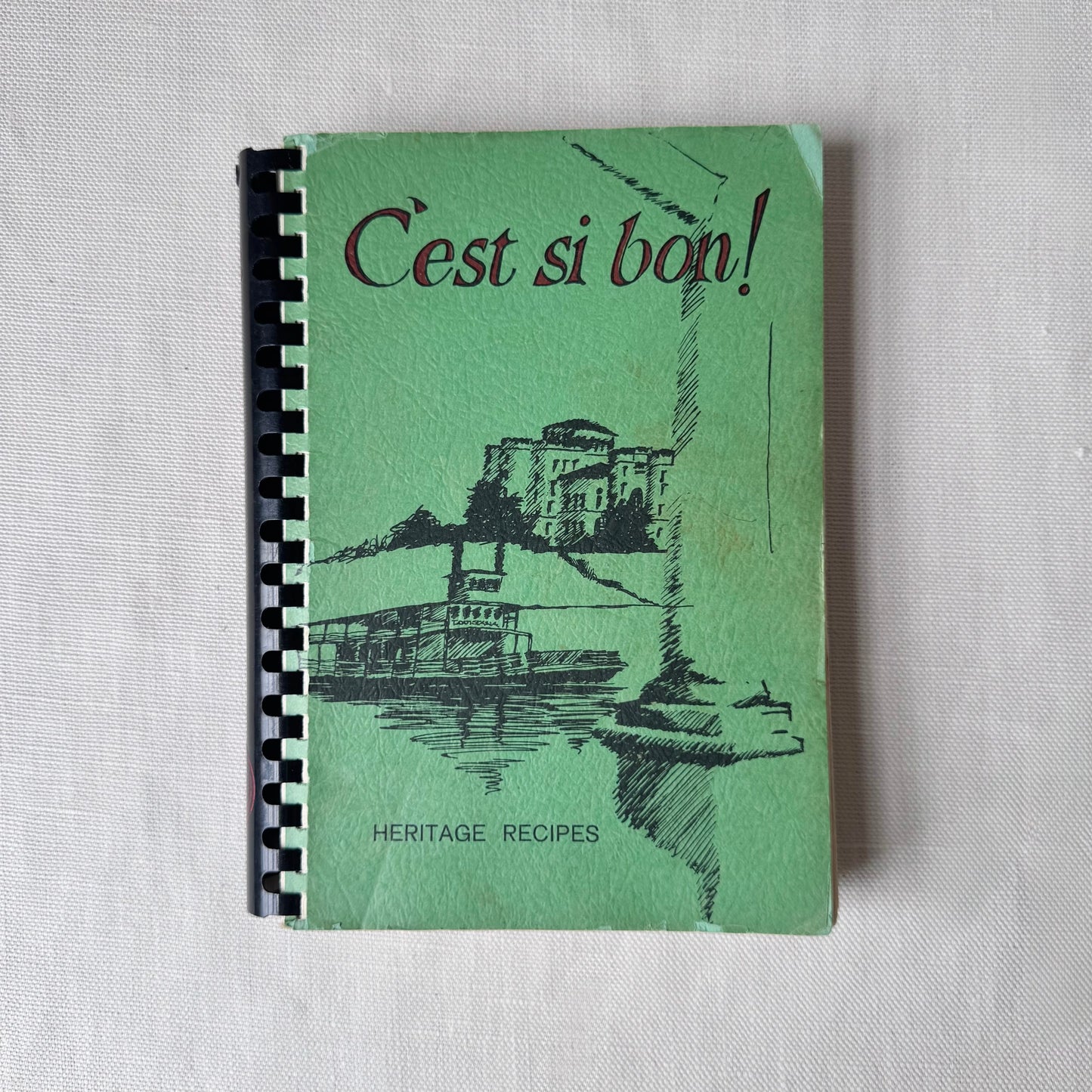 1st Edition 'C'est Si Bon' Green Spiral Bound Cookbook