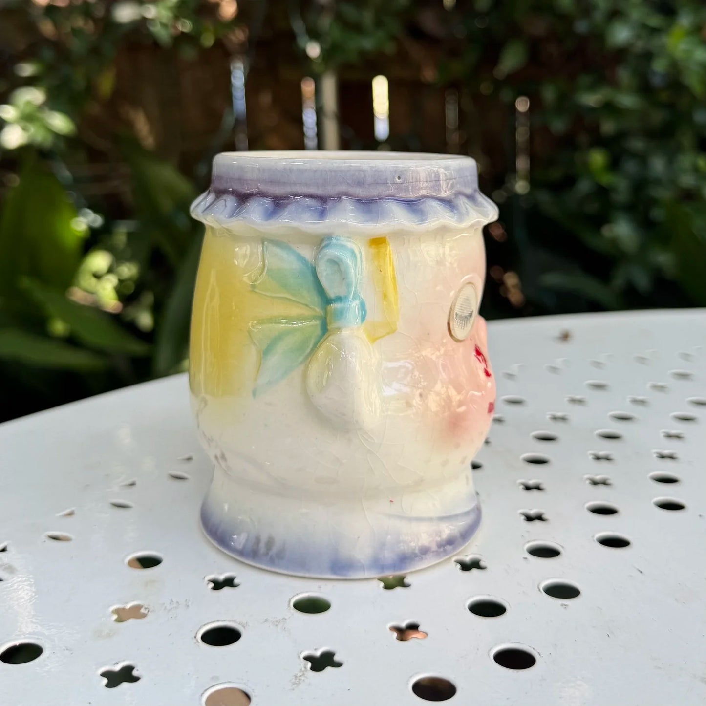 Rare 1950's 'Yum-ee Yum' Lenticular Eye Mug