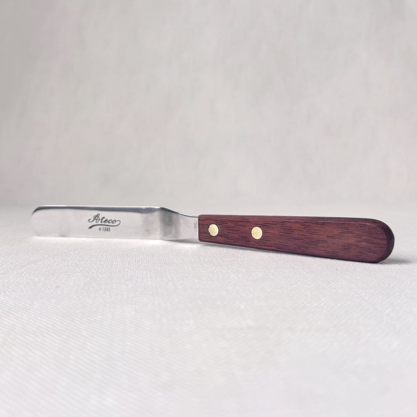 New - Icing Spatula