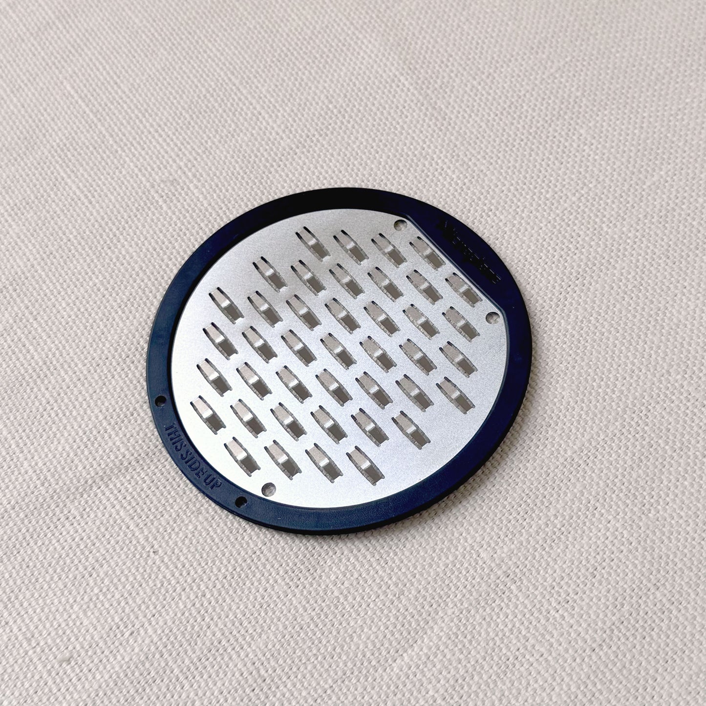 New - Microplane Jar Lid Grater