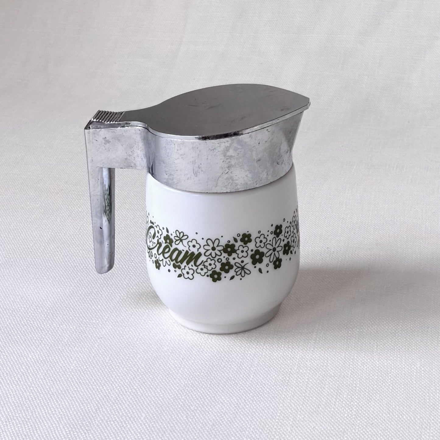 'Crazy Daisy' Creamer Pitcher