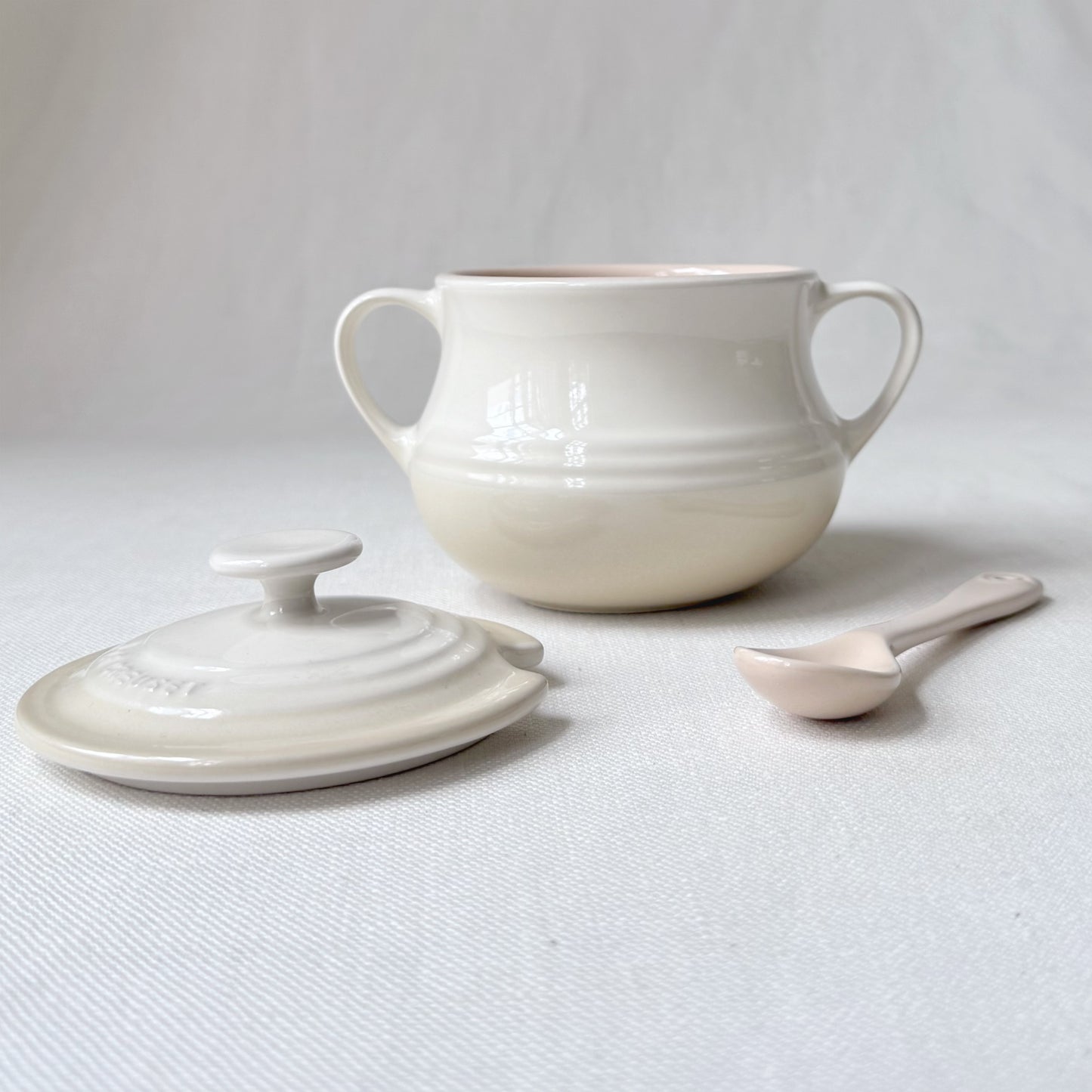 'Le Creuset' Sugar Bowl & Spoon Set