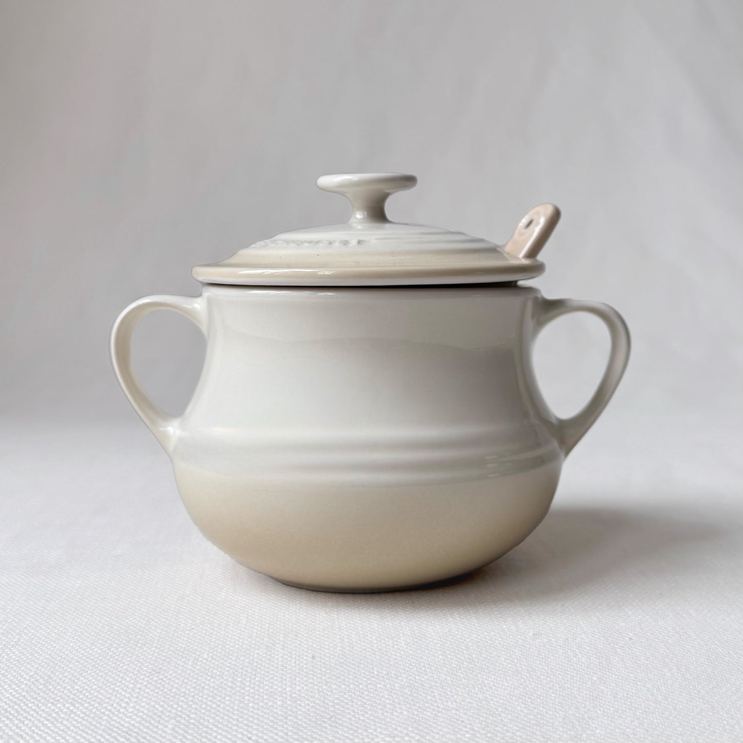 'Le Creuset' Sugar Bowl & Spoon Set