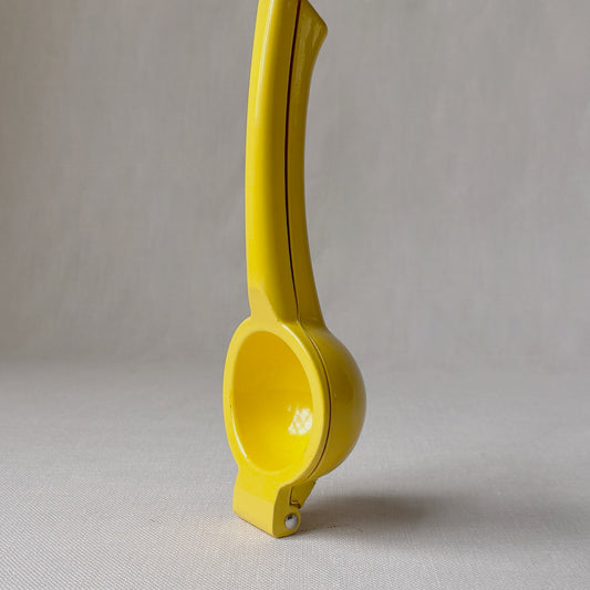 New - Lemon Squeezer