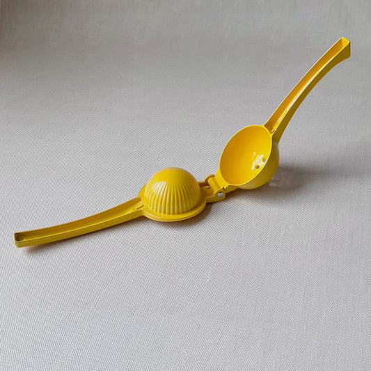 New - Lemon Squeezer