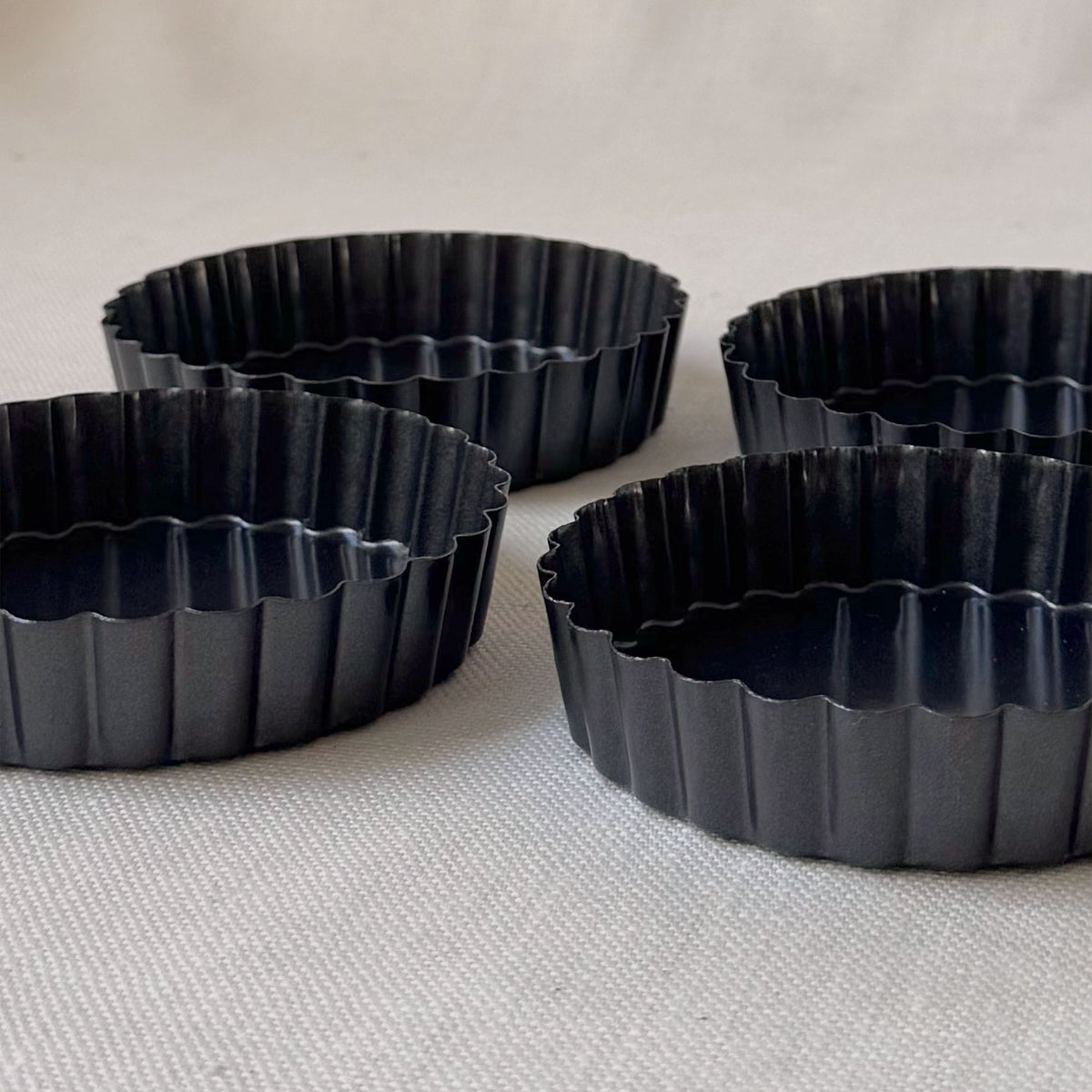New Mini Quiche/Tart Pan Set of 4