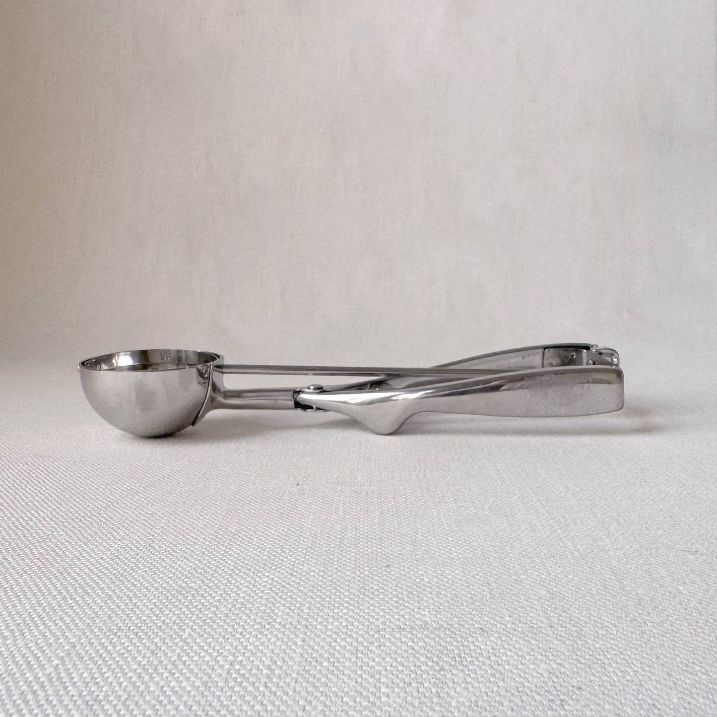 New Cookie Scoop #16 2 oz.