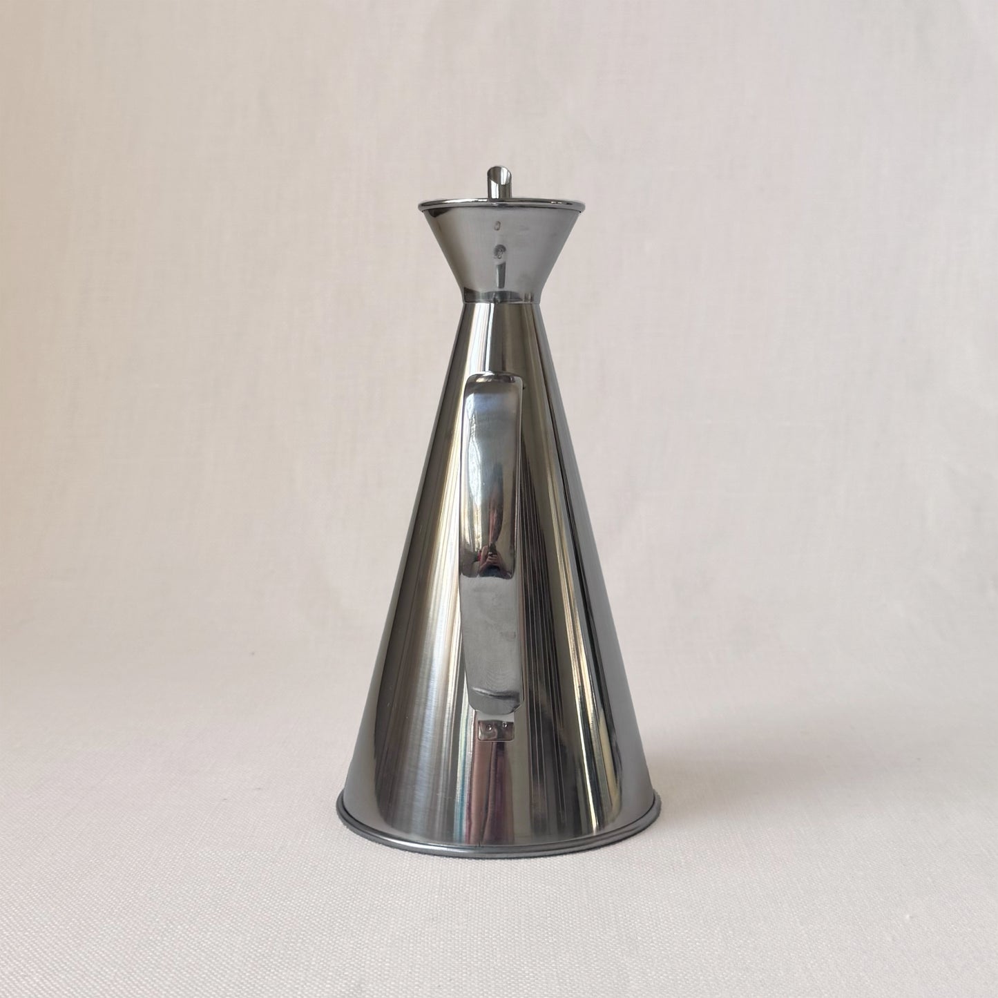 New - Olive Oil Can