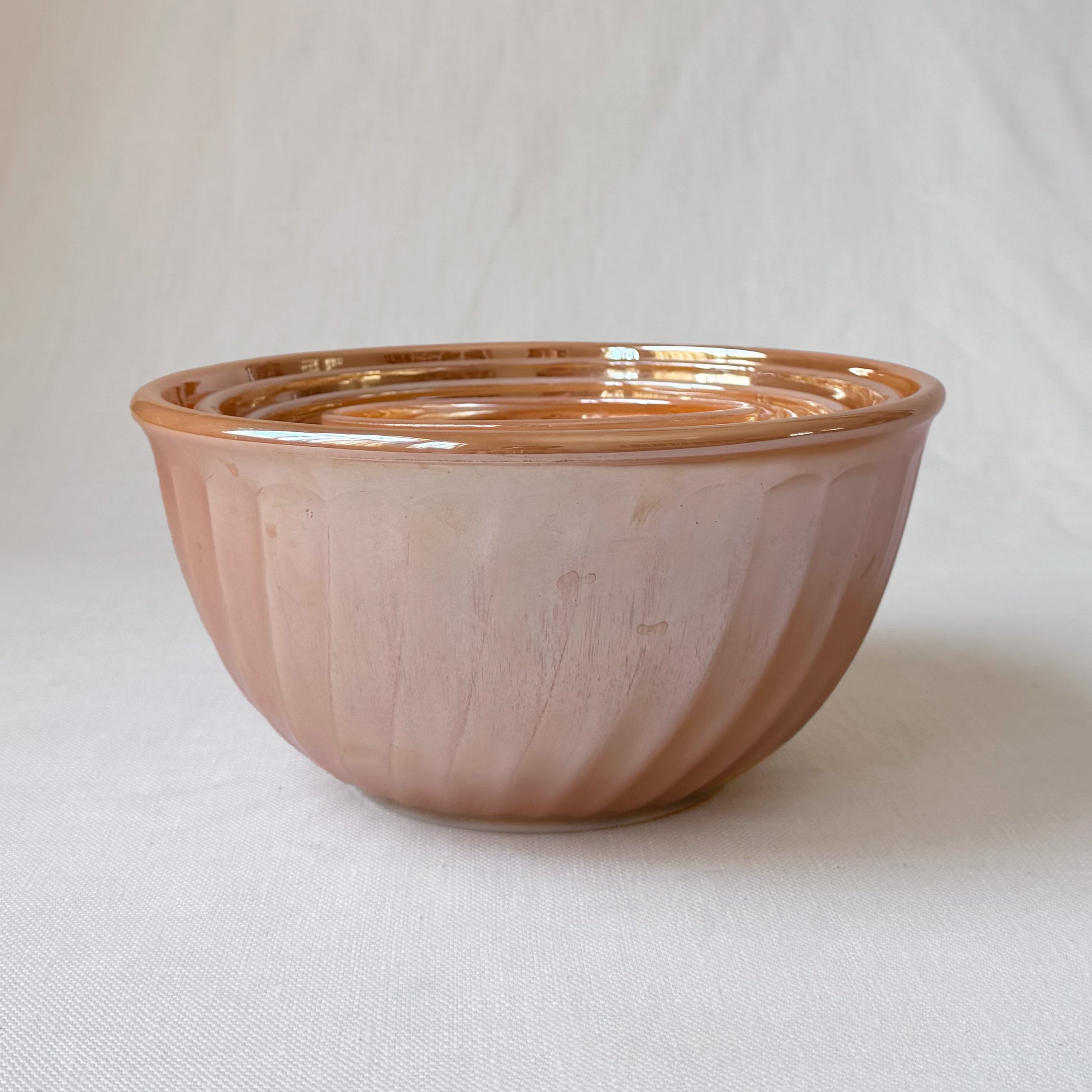 MCM Fire King 'Peach Luster Swirl' Bowl Set – Seasoned