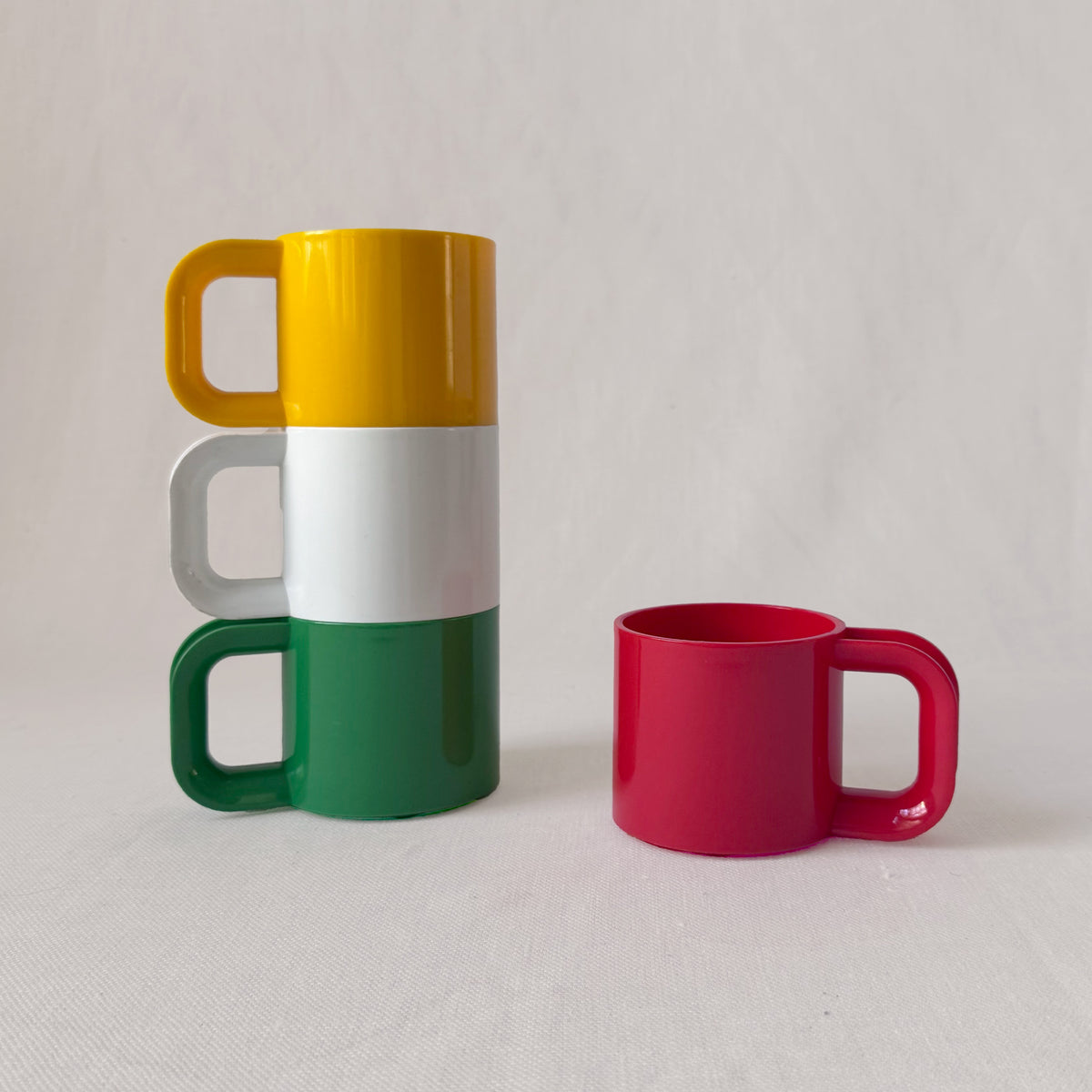 1970's Colorful Stacking Mug Set