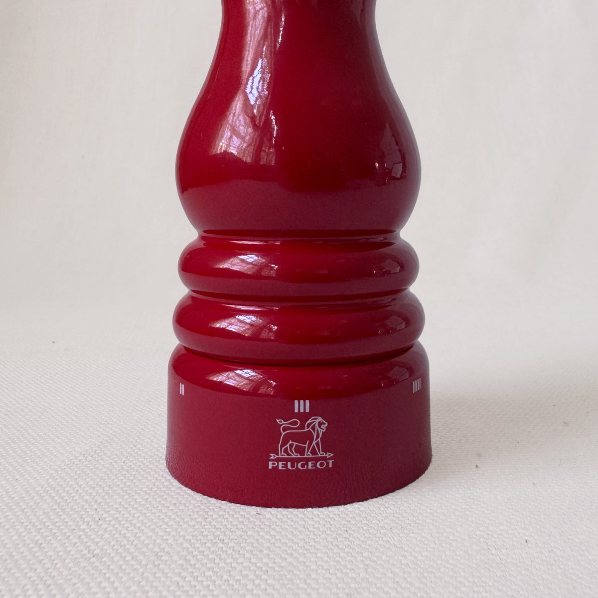 New Peugeot Red Gloss 7" Pepper Mill