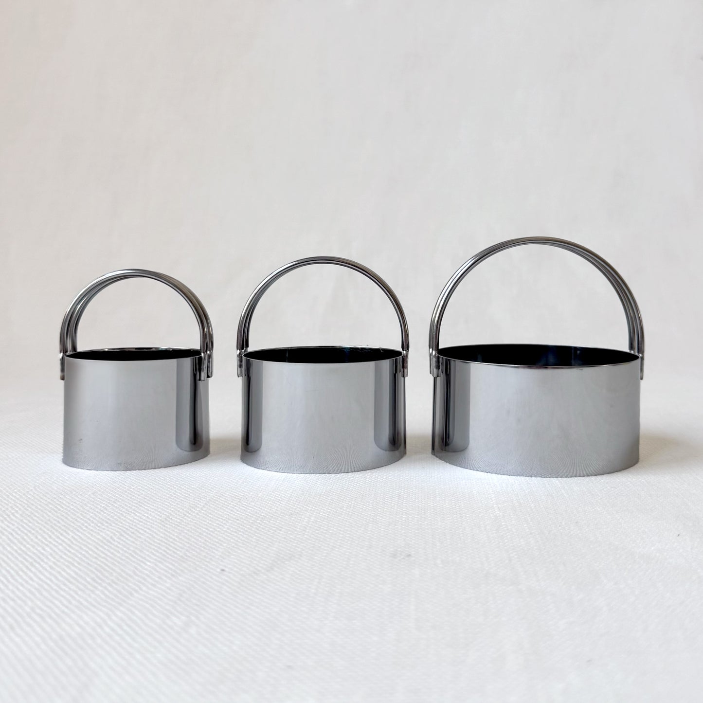 New - Round Biscuit Cutter Set