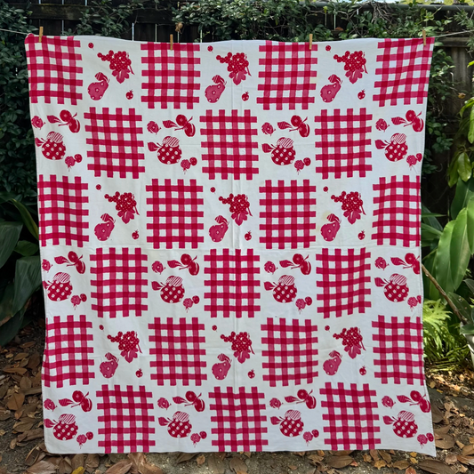 1950's Apple & Cherry Gingham Pattern Tablecloth