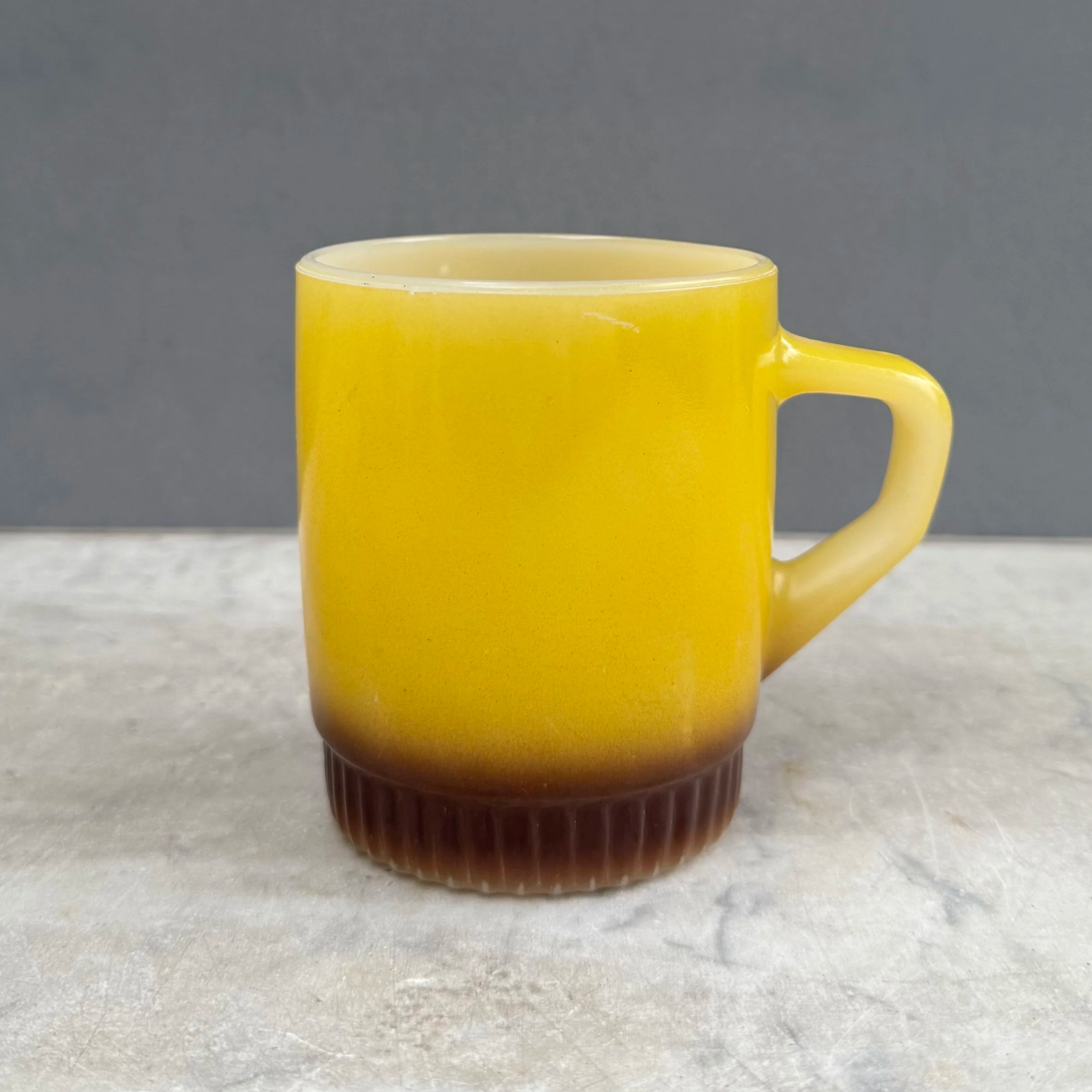 'Anchor Hocking' Yellow Stackable Mugs