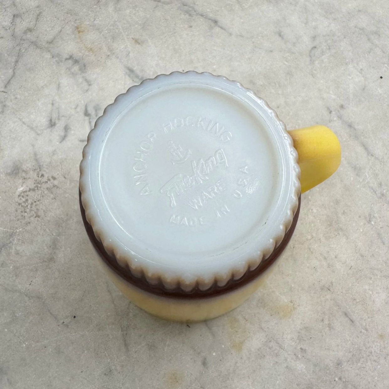 'Anchor Hocking' Yellow Stackable Mugs