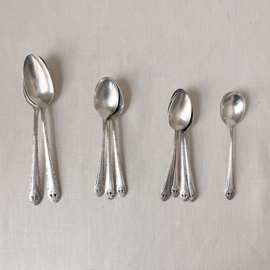 1937 Holmes & Edwards Silver Plate 'Lovely Lady Spoons