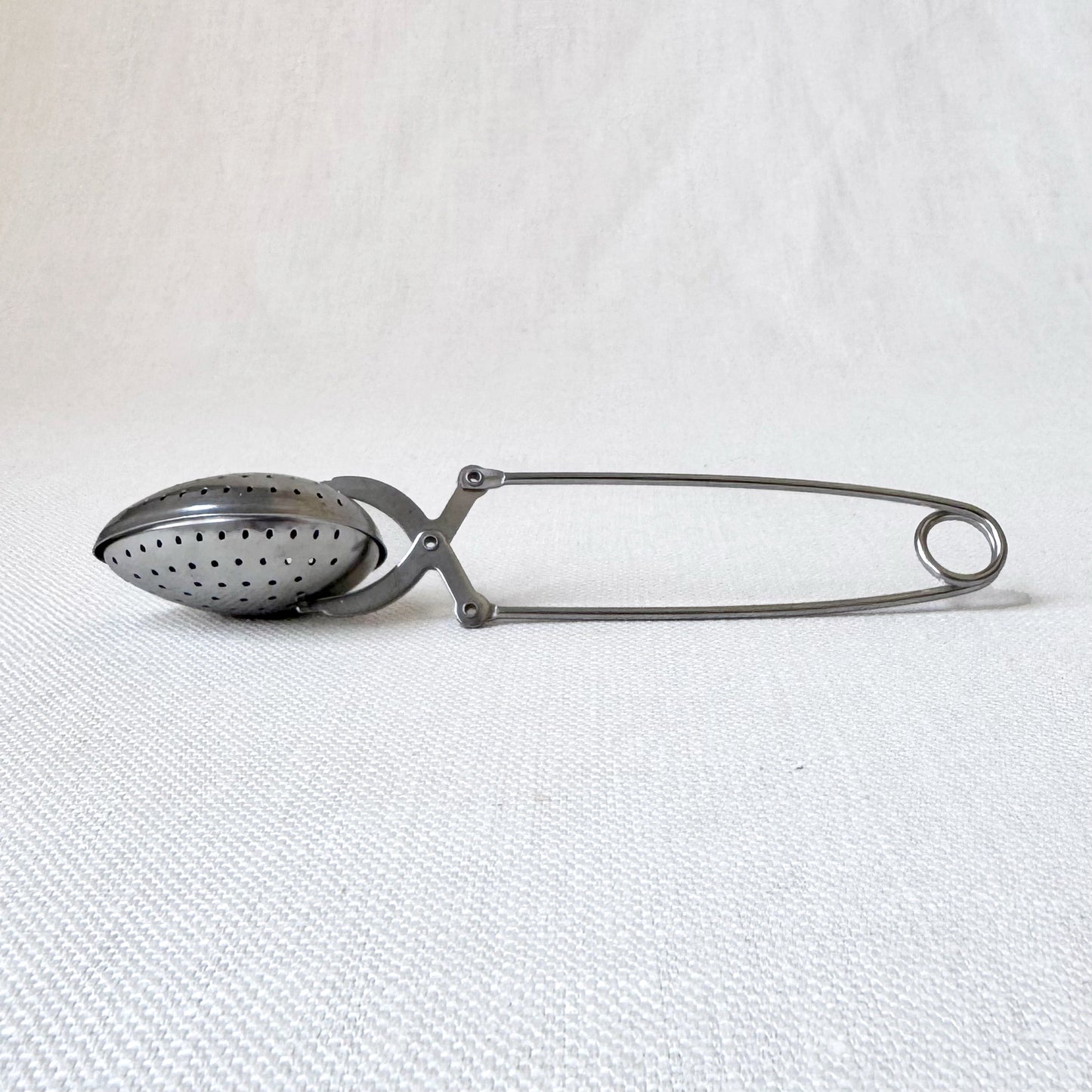 New - Tea Snap Spoon Infuser