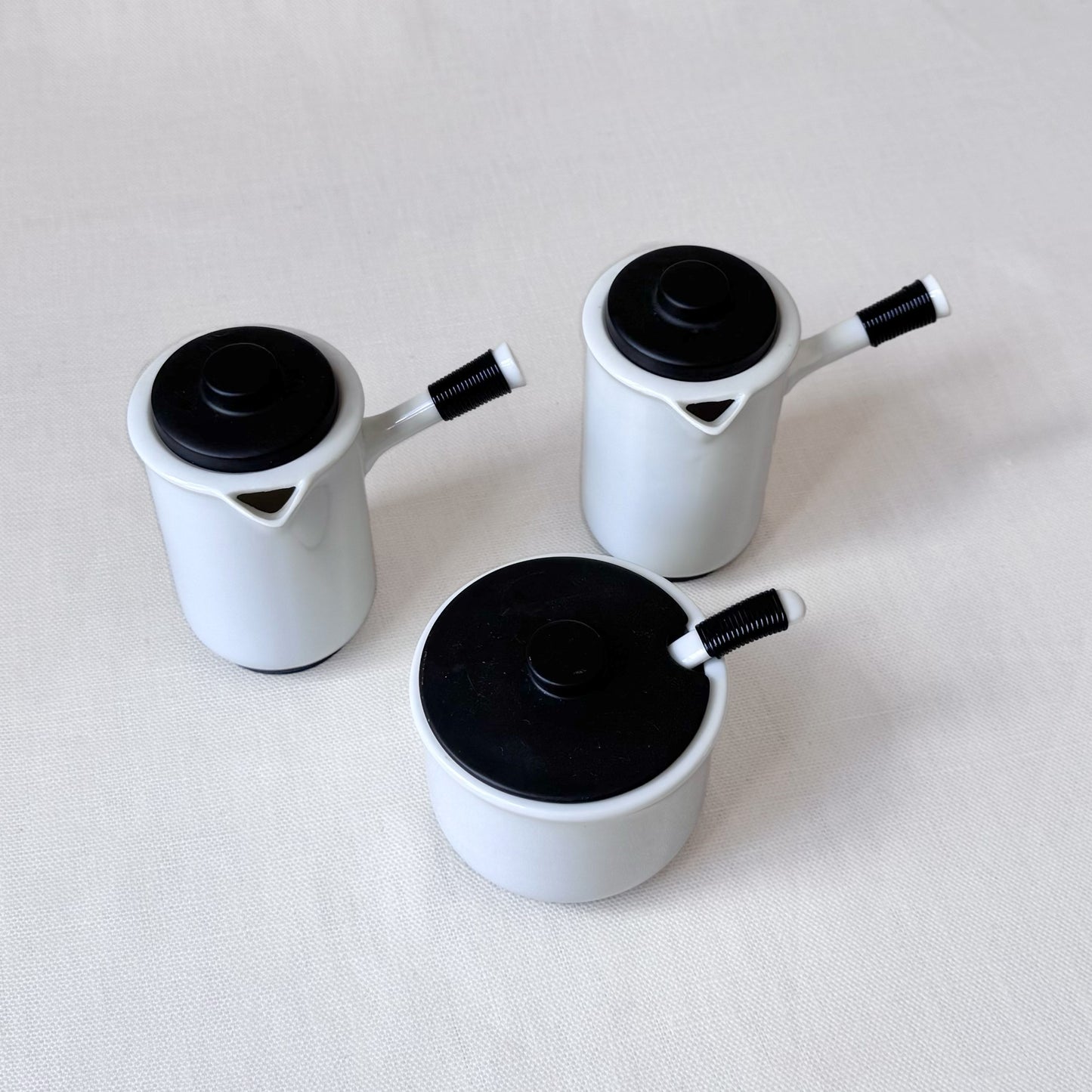 'Holt Howard' Minimalist Black & White Tea Set