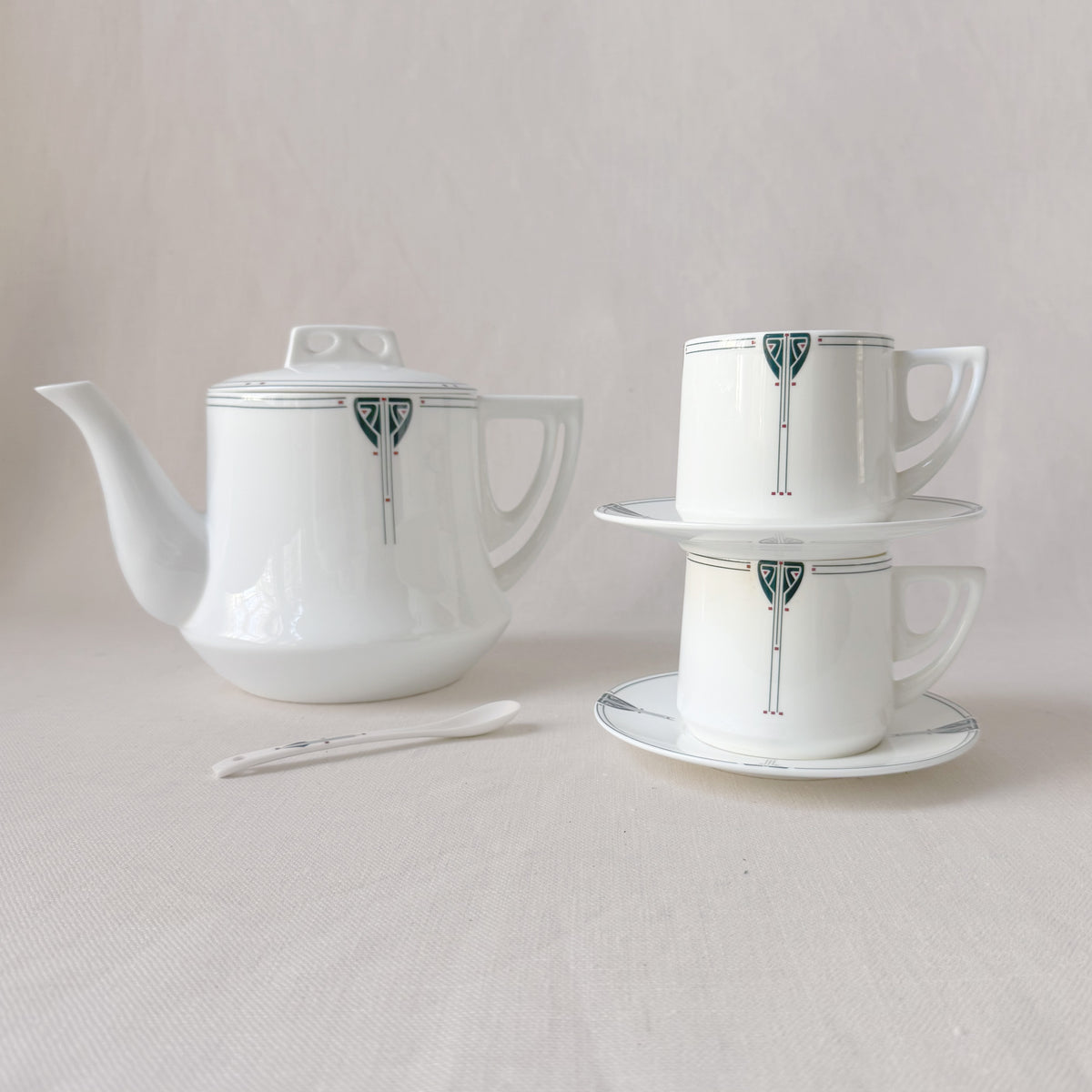 Vintage 'Dard Hunter' Viennese Pendant Tea Pot
