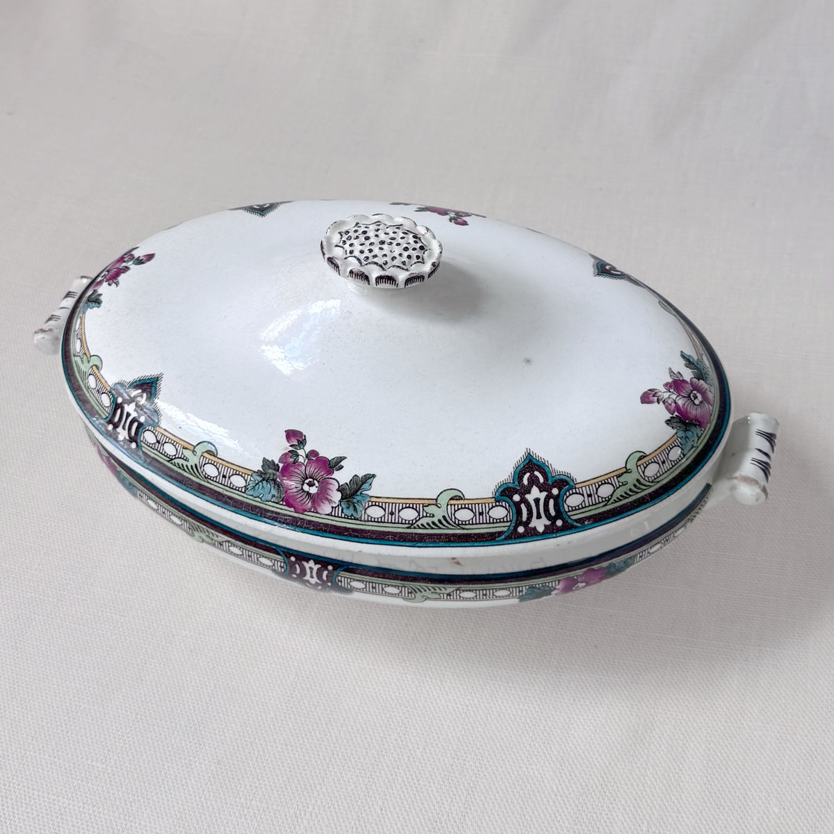 Antique Wedgewood 'Denbigh' Soup Tureen
