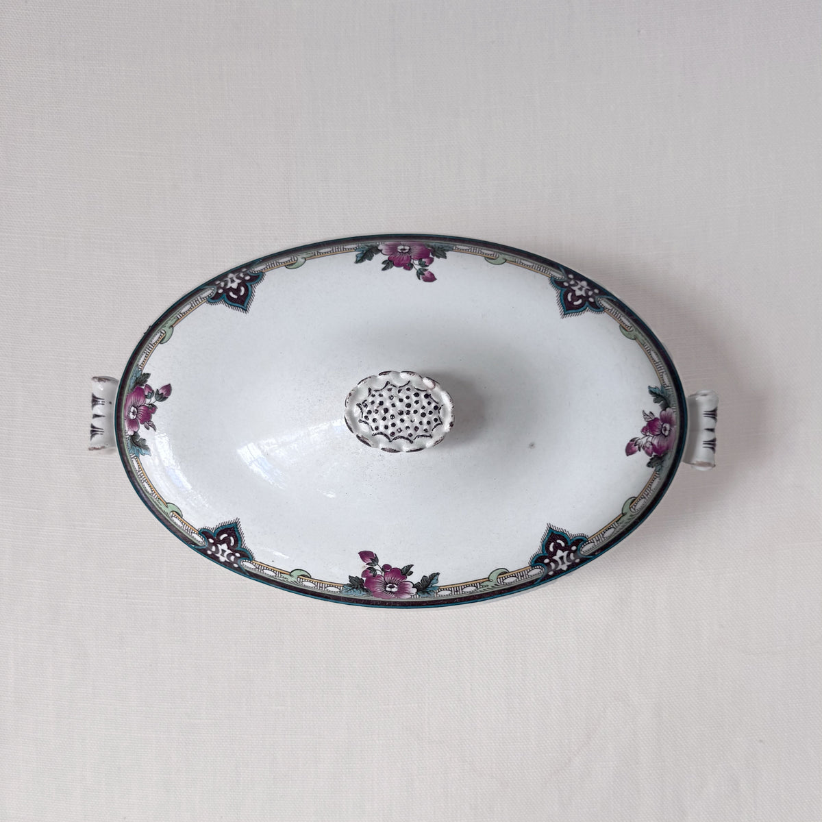Antique Wedgewood 'Denbigh' Soup Tureen